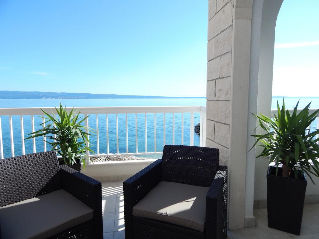 Sea Star Apartments Подстрана Номер фото
