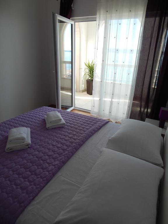 Sea Star Apartments Подстрана Экстерьер фото