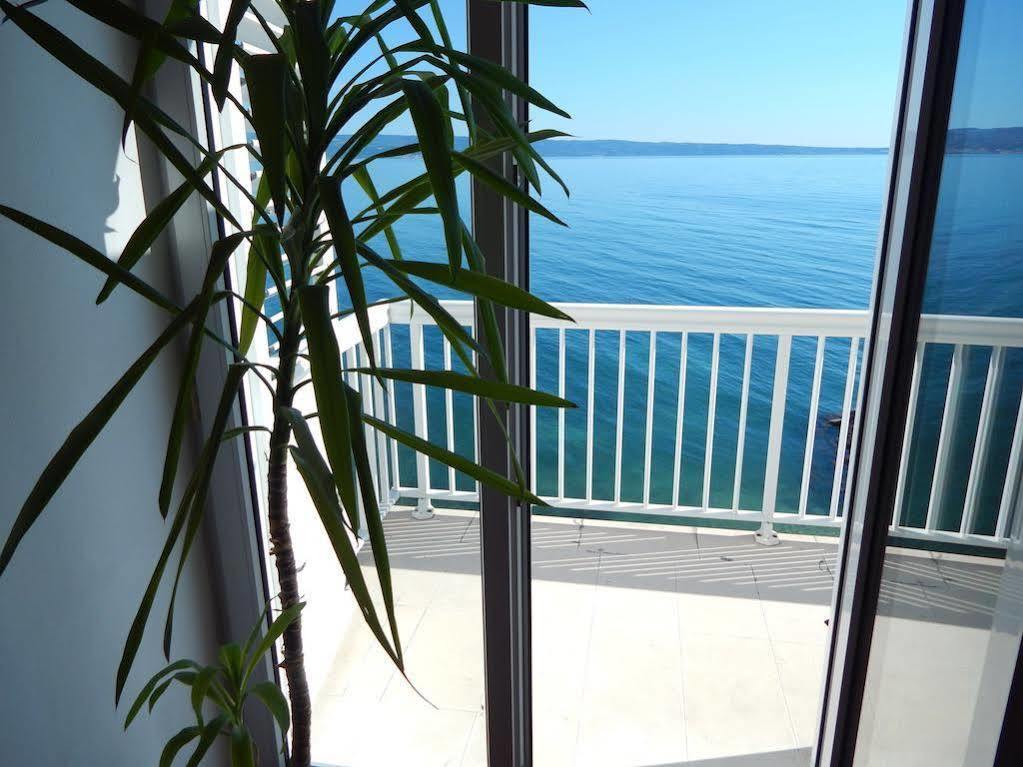 Sea Star Apartments Подстрана Экстерьер фото